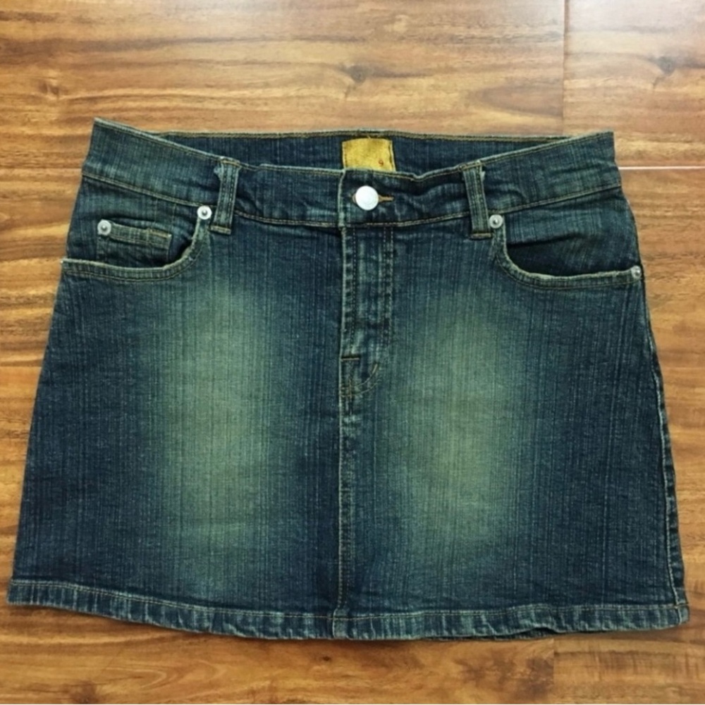 Vintage 90’s DMBM Denim Mini Stretch Denim Skirt Size 7 Streetwear Girlhoodcore